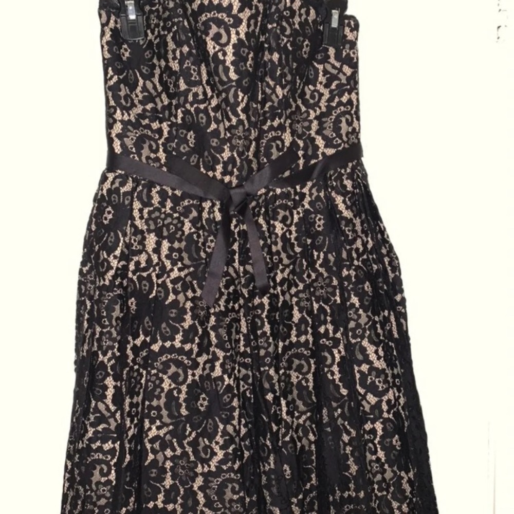 Black lace dress